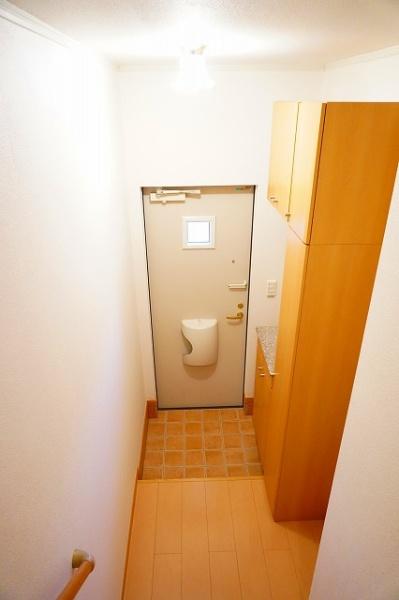 四街道市もねの里２丁目のアパート