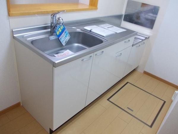 八街市文違のアパート