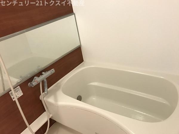 コーポスカイF