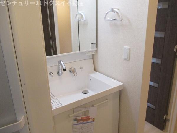 印旛郡酒々井町中川のアパート