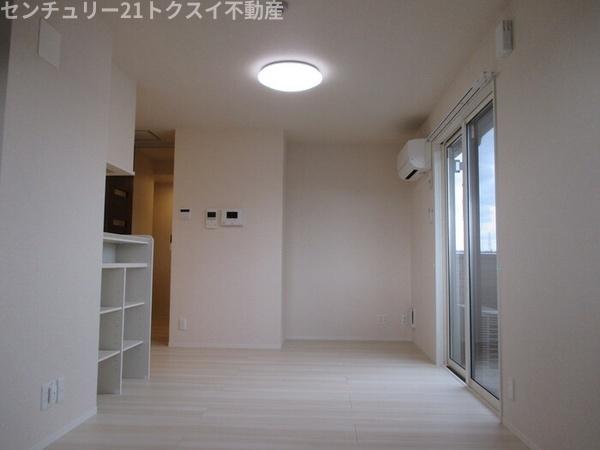 印旛郡酒々井町中川のアパート