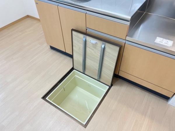 四街道市栗山のアパート
