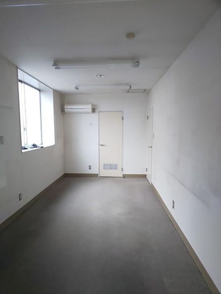 大崎台一丁目店舗