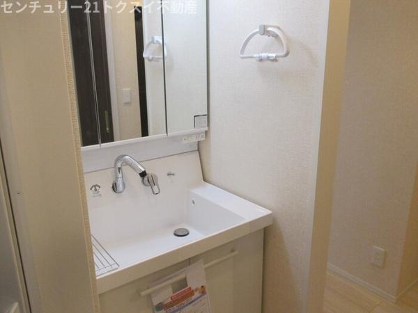 印旛郡酒々井町中川のアパート
