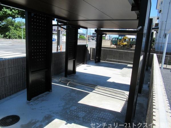 印旛郡酒々井町中川のアパート