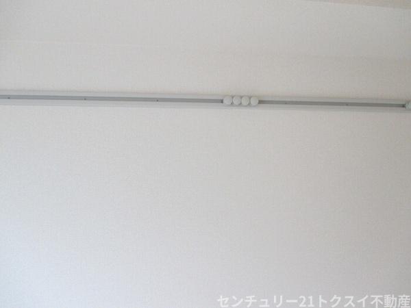 トゥジュール
