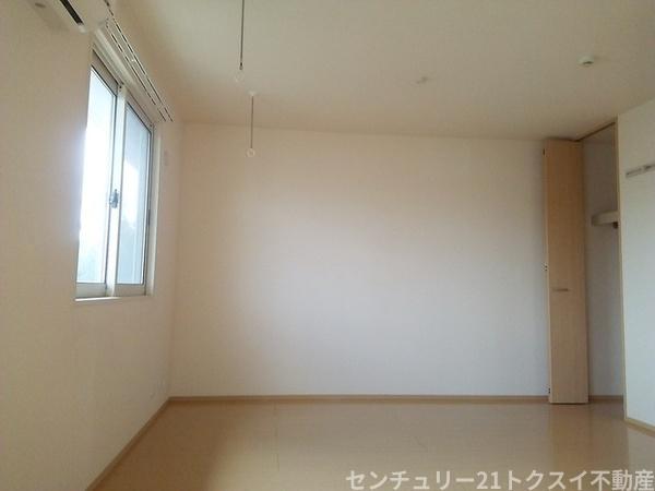 アヴニール　B