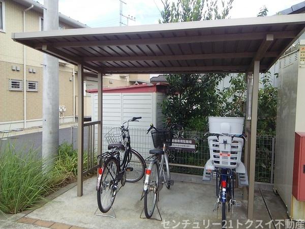 アヴニール　B