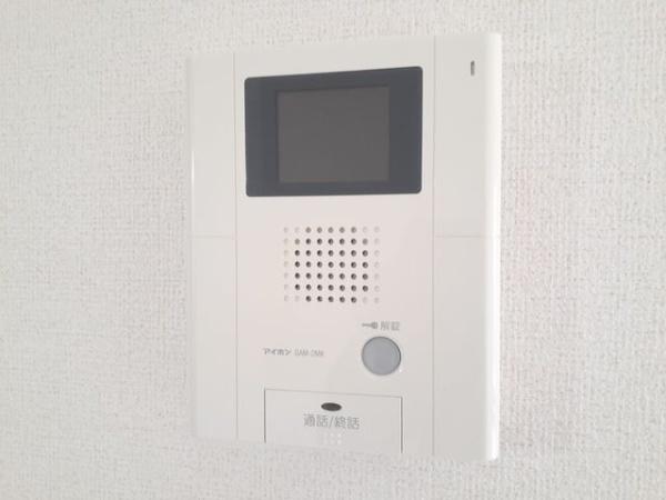 成田市江弁須のマンション