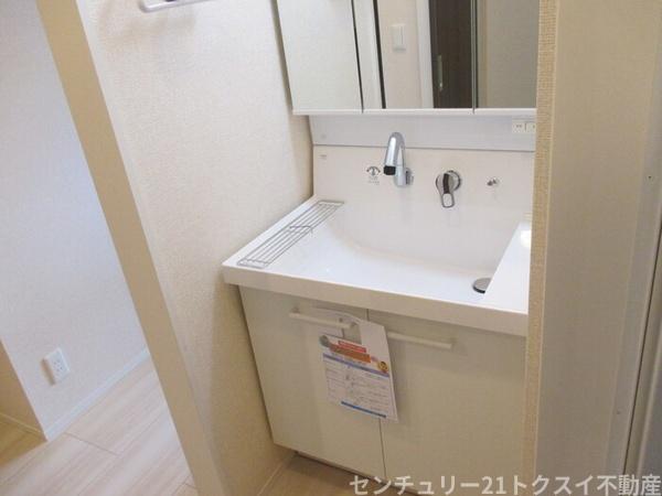 印旛郡酒々井町中川のアパート