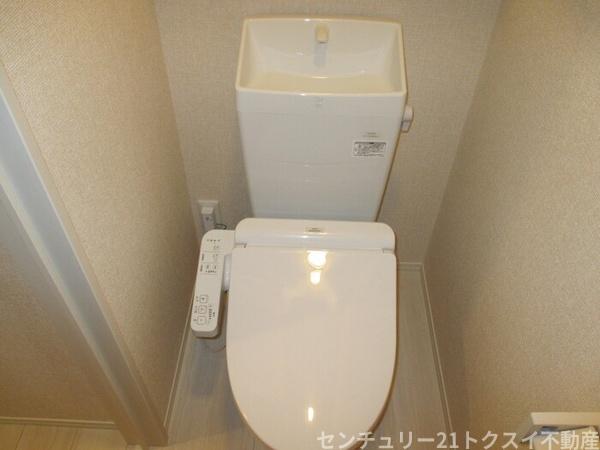 印旛郡酒々井町中川のアパート