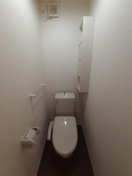 四街道市大日のアパート