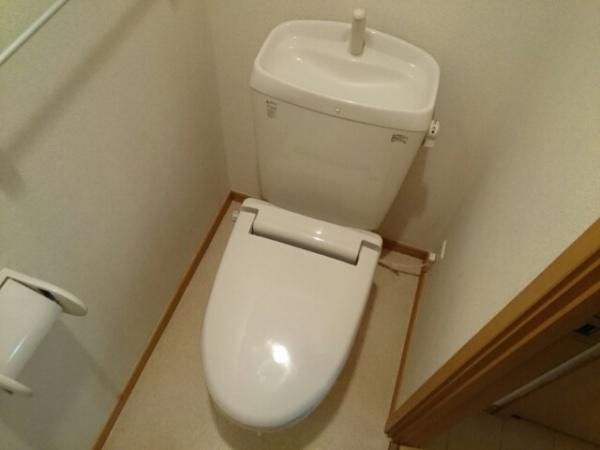八街市大木のアパート