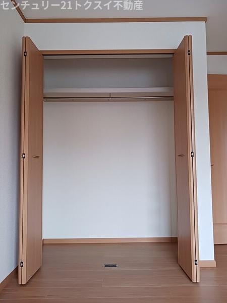 八街市文違のアパート