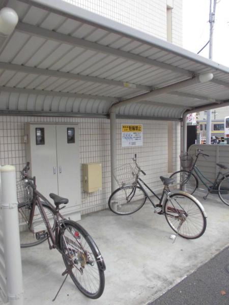 四街道市鹿渡のマンション