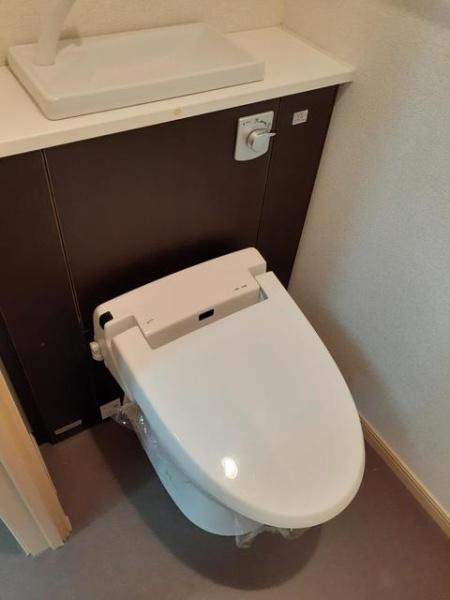 四街道市鹿渡のマンション