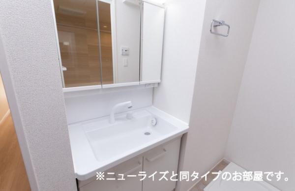 佐倉市江原台２丁目のアパート
