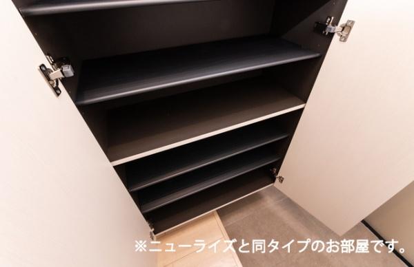 佐倉市江原台２丁目のアパート