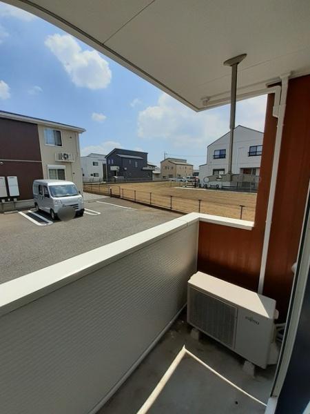 四街道市和良比のアパート