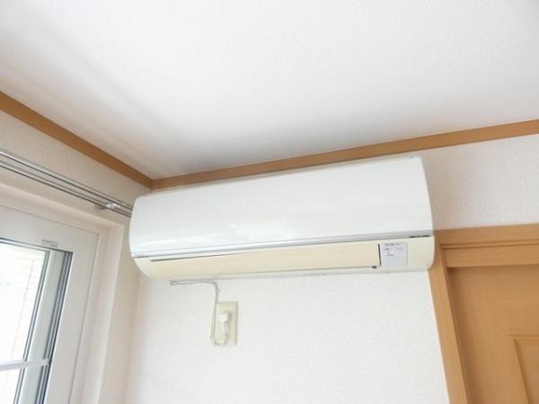 八街市八街ほのアパート