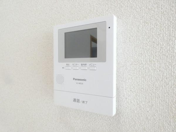 八街市八街ほのアパート