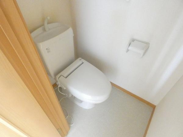 八街市八街ほのアパート
