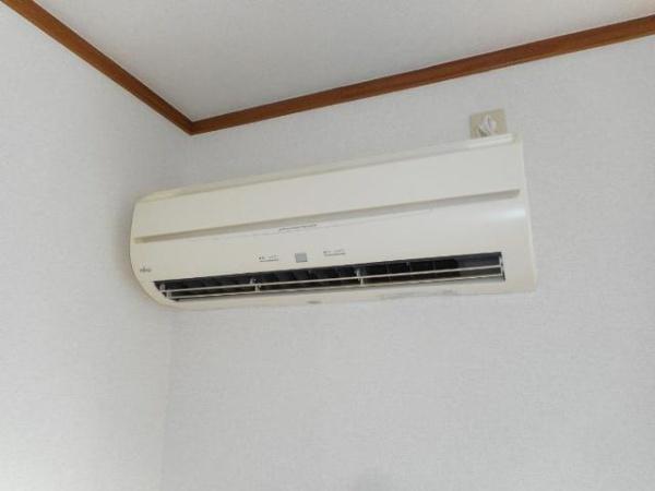 八街市八街ほのアパート