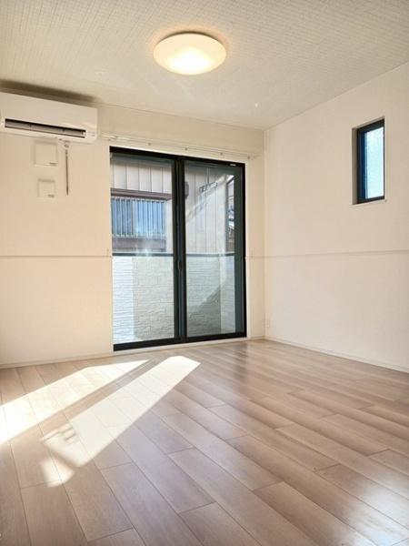 八街市八街ほのアパート