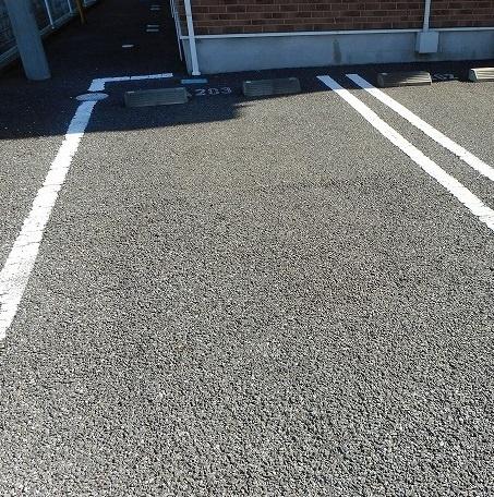八街市八街ほのアパート