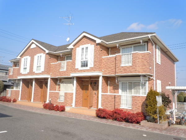 八街市八街ほのアパート