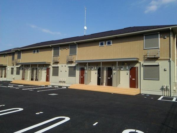 トゥジュール