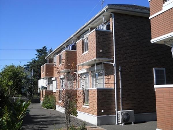 八街市文違のアパート