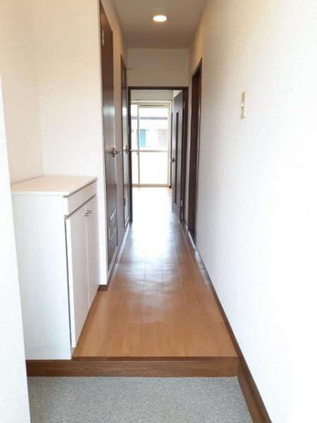 八街市八街ほのアパート