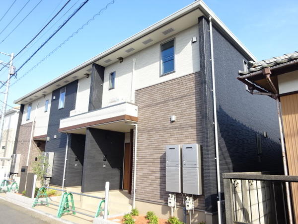 八街市八街ほのアパート