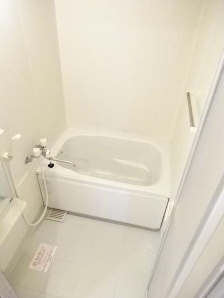 成田市並木町のアパート
