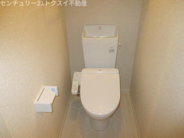 印旛郡酒々井町中川のアパート