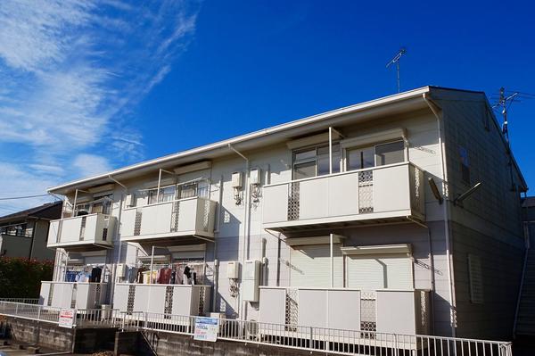 四街道市四街道２丁目のアパート