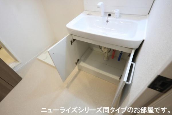 八街市大木のアパート