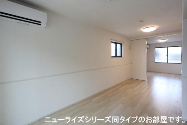 八街市大木のアパート