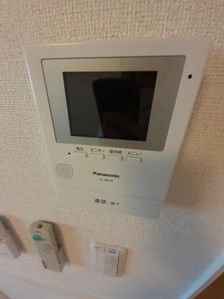 八街市八街ほのアパート