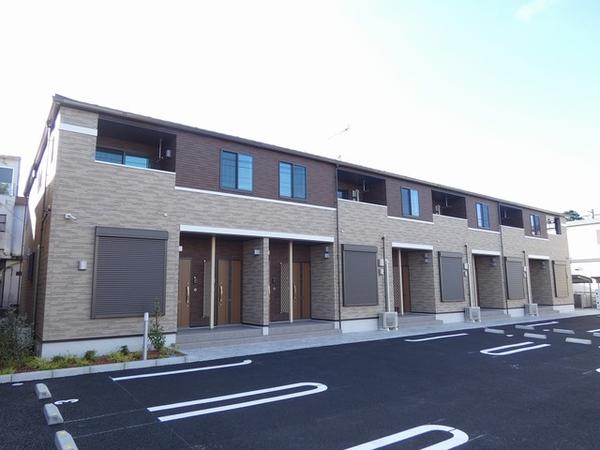 八街市八街ほのアパート