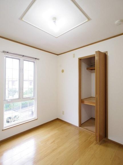 佐倉市本町のアパート