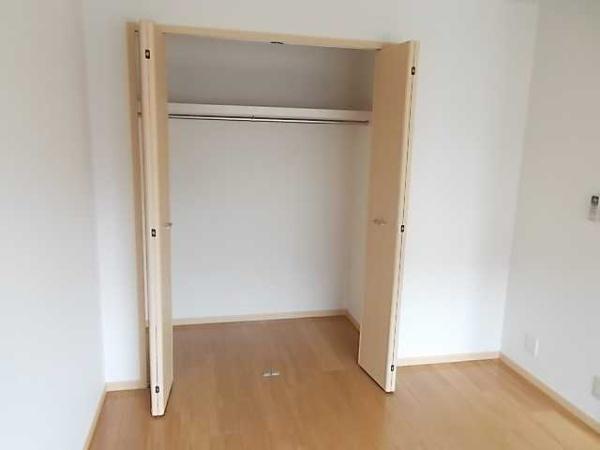 印旛郡酒々井町酒々井のアパート