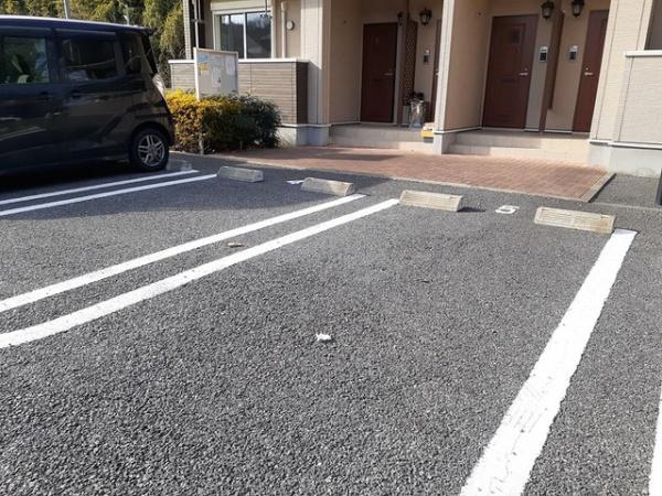四街道市吉岡のアパート