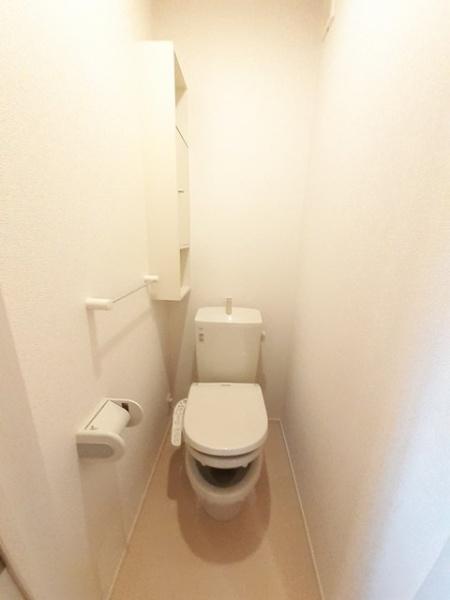 四街道市吉岡のアパート