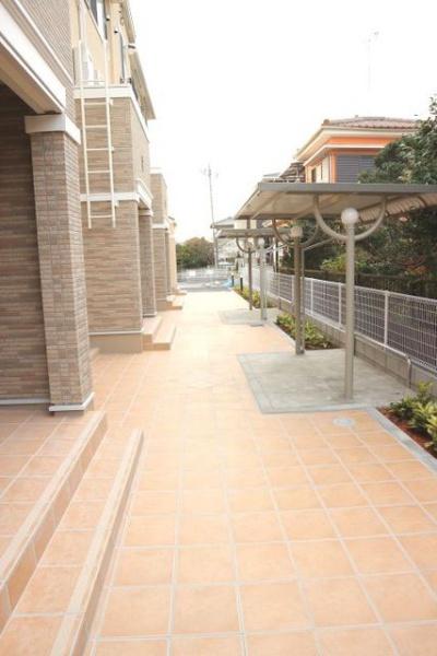 四街道市下志津新田のアパート
