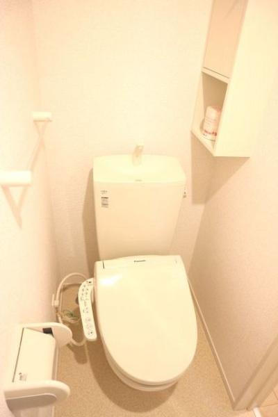 四街道市下志津新田のアパート