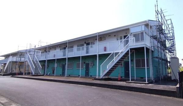 四街道市鹿渡のアパート