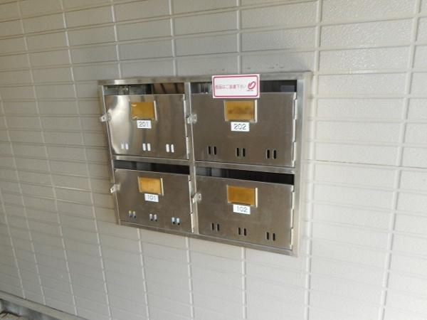 成田市飯田町のアパート