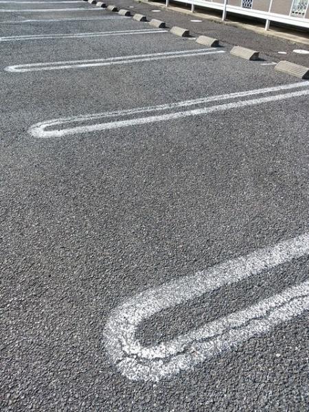 成田市飯田町のアパート